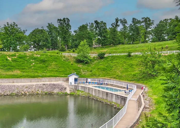 Breezy Lake Ozark Escape Dock, Slip And Pool!