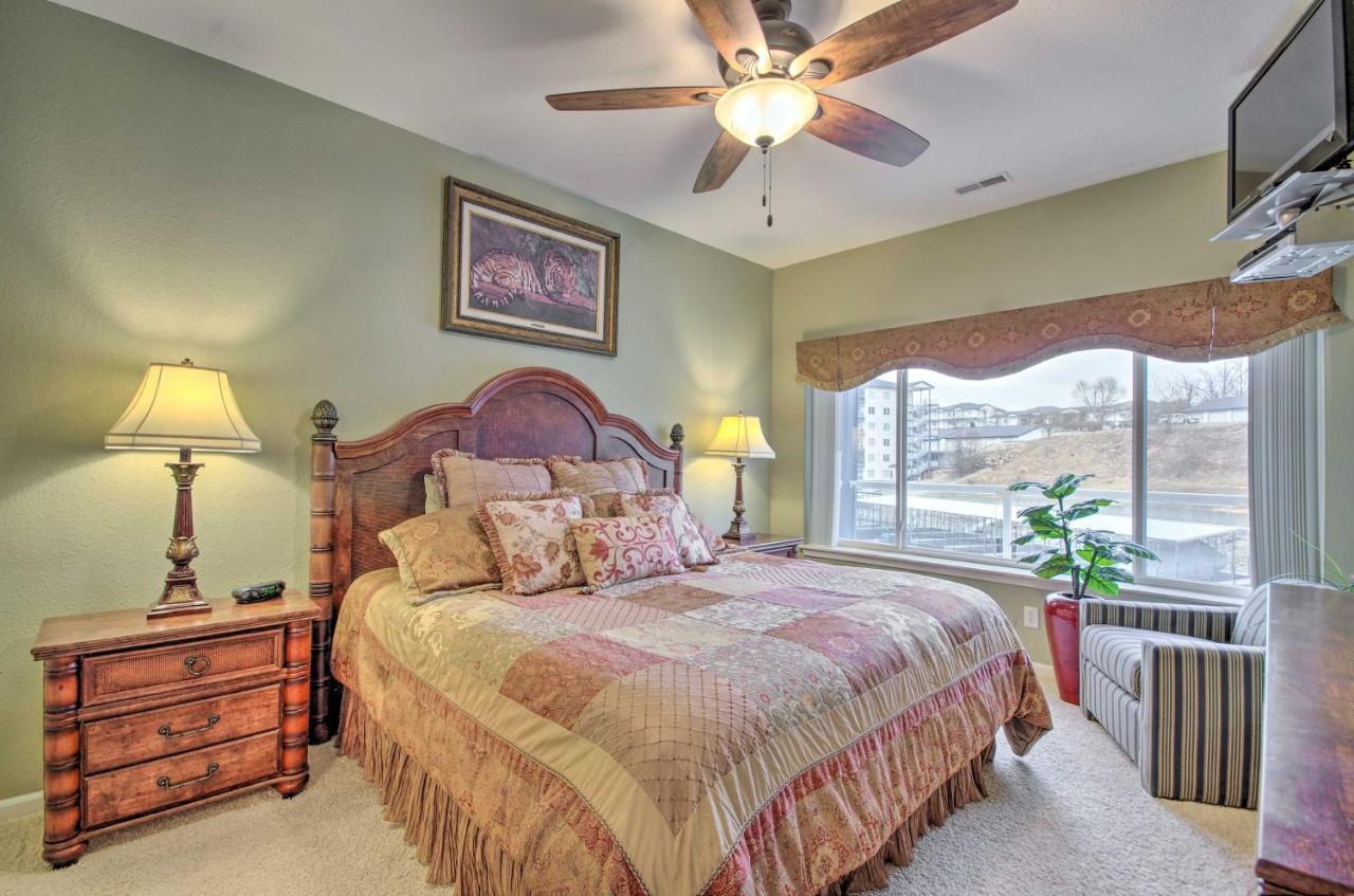 Breezy Ozark Escape Dock, Slip And Pool! Lake Ozark