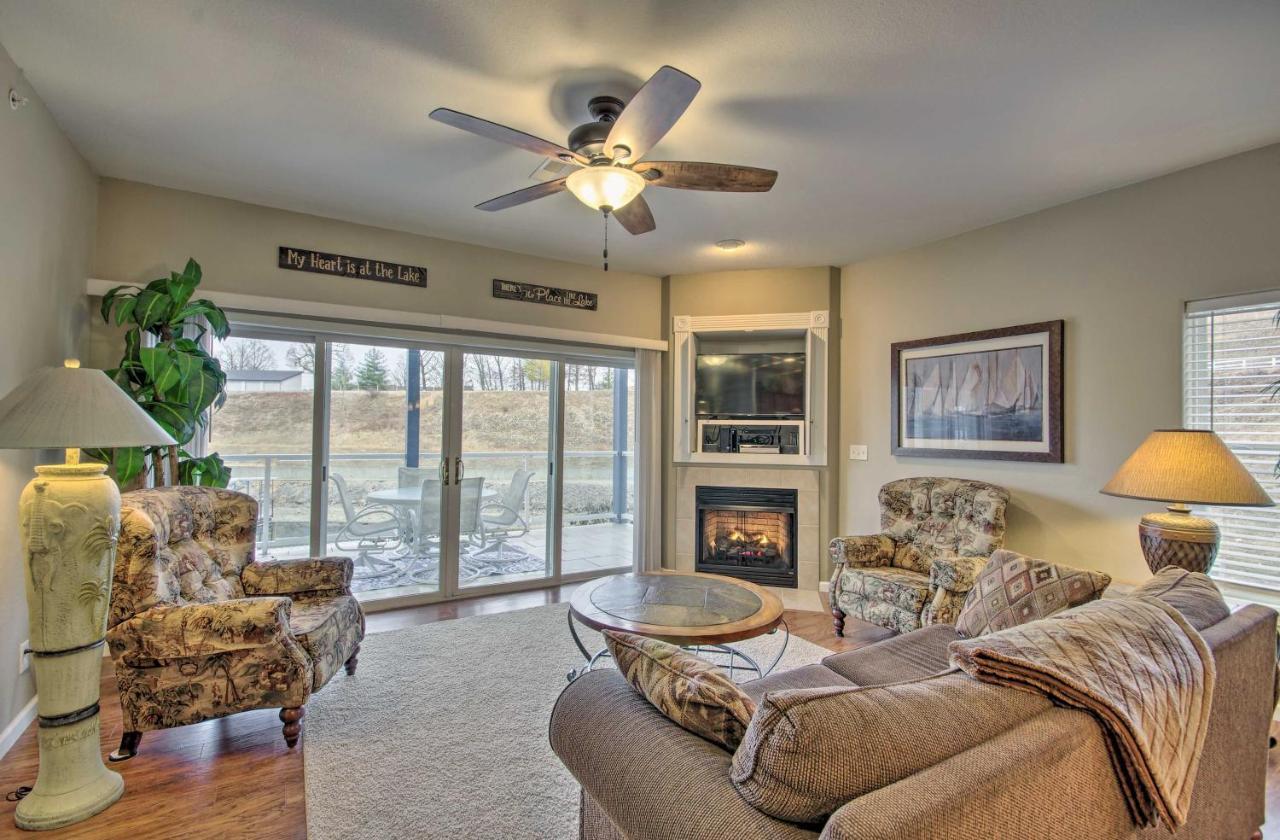 Breezy Ozark Escape Dock, Slip And Pool! *