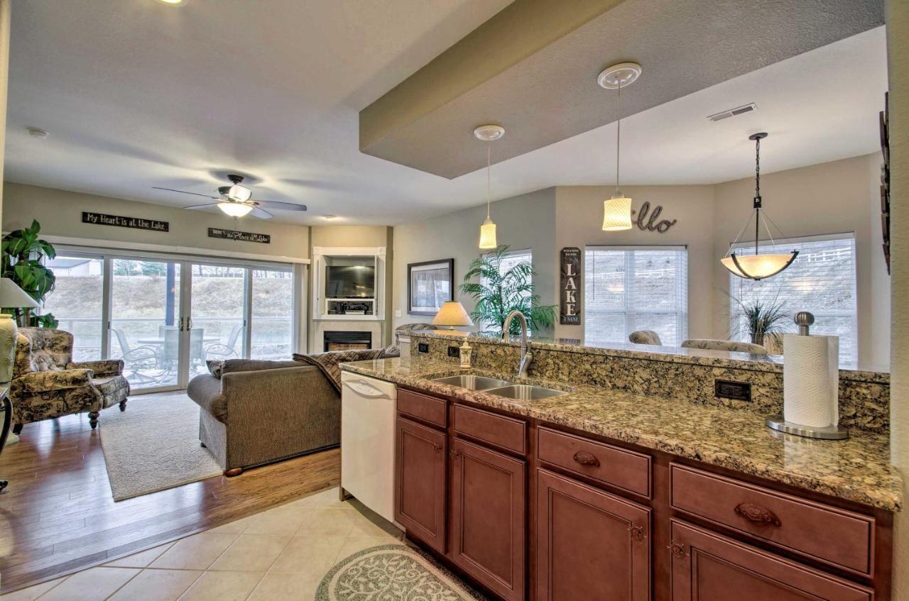 Apartment Breezy Ozark Escape Dock, Slip And Pool! Lake Ozark