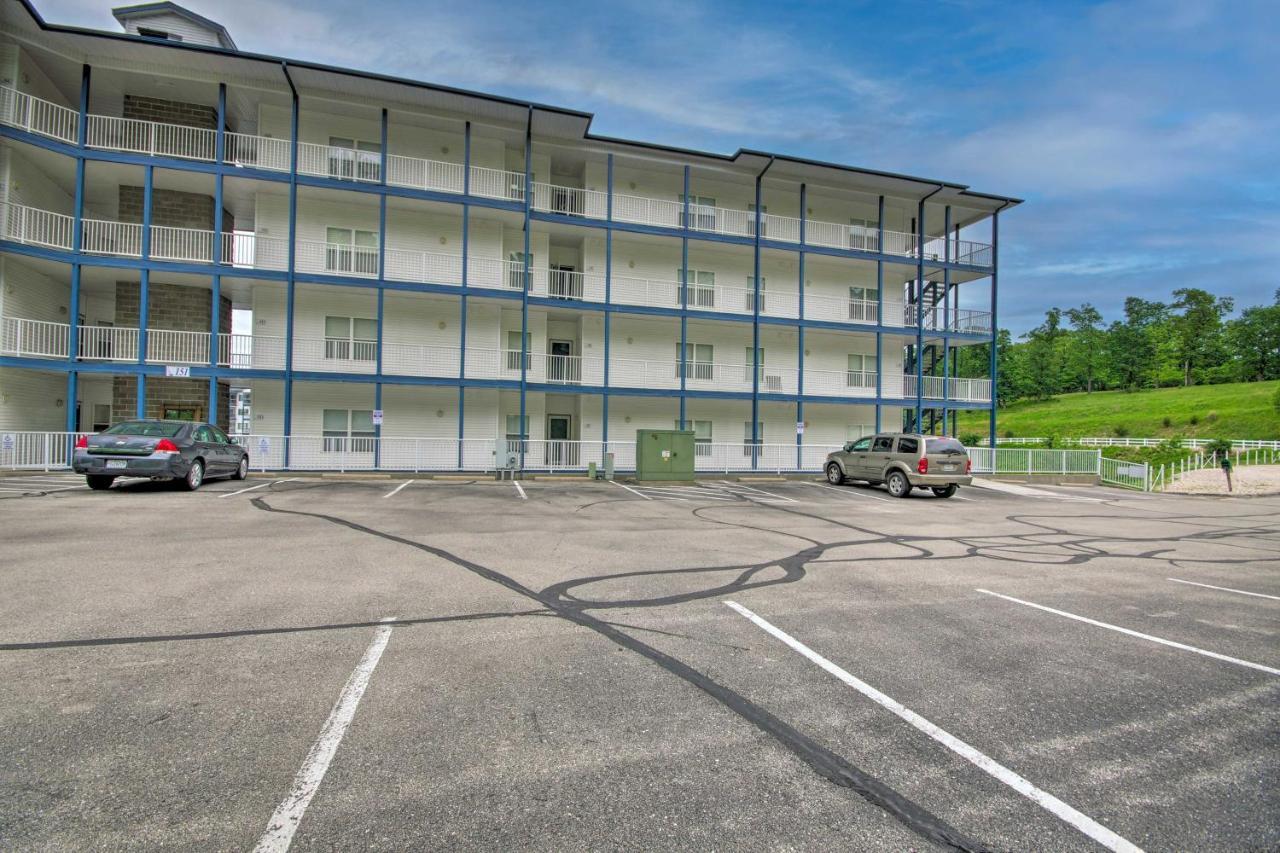 Breezy Ozark Escape Dock, Slip And Pool! Apartment *